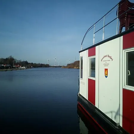 Hausboot Levitate Im Hafen Von